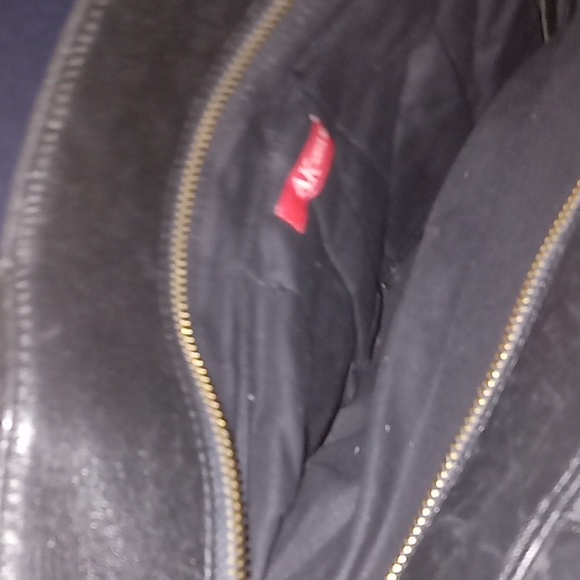 Handbag - Picture 5 of 9